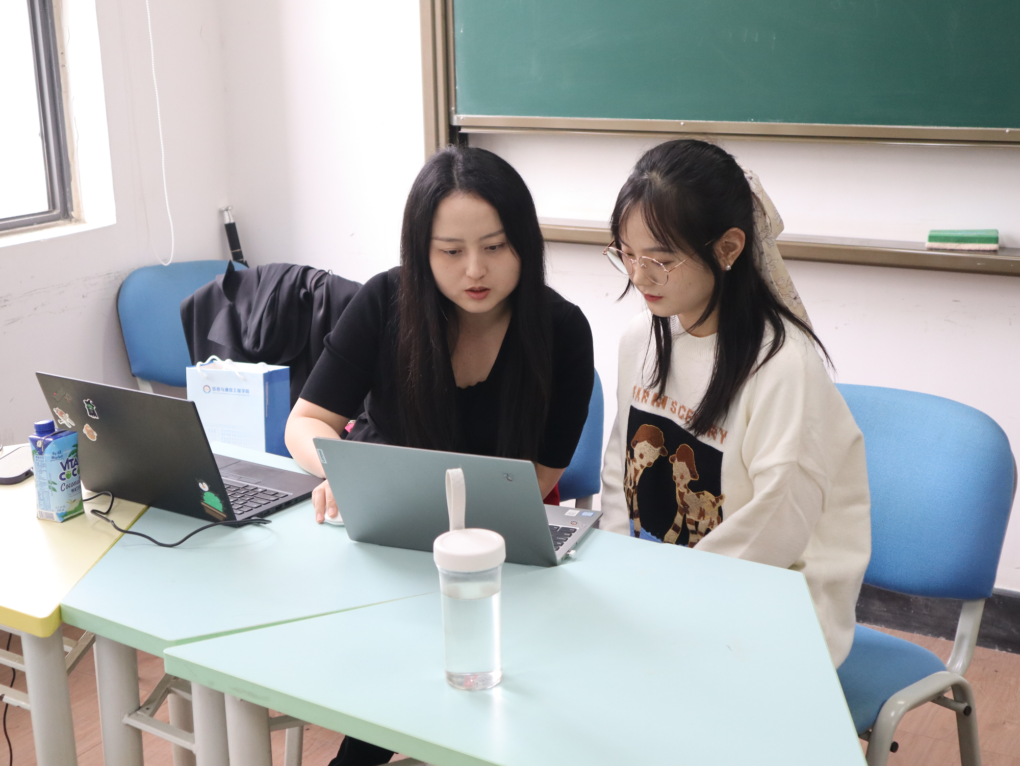 ee0cb110895341399c02b28577fa26da.jpg ee0cb110895341399c02b28577fa26da.jpg