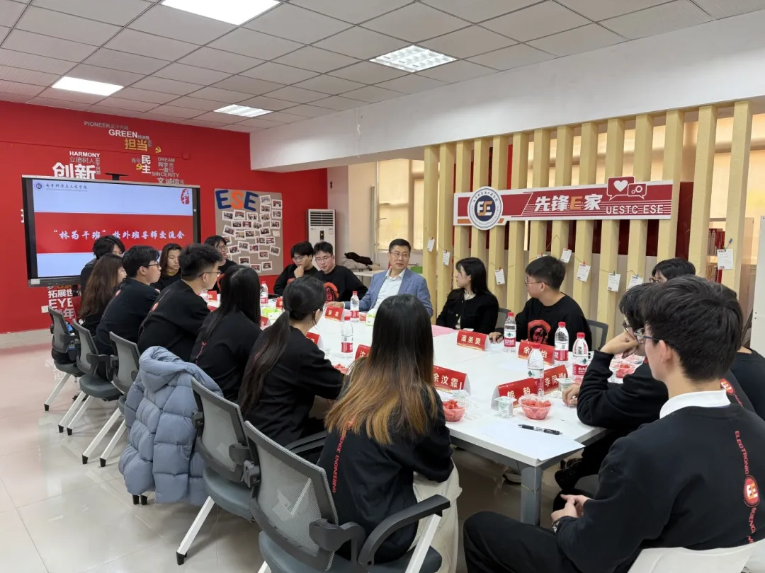 11e27ffcfdfc433d89d6e4a3aa8507bb.png 11e27ffcfdfc433d89d6e4a3aa8507bb.png