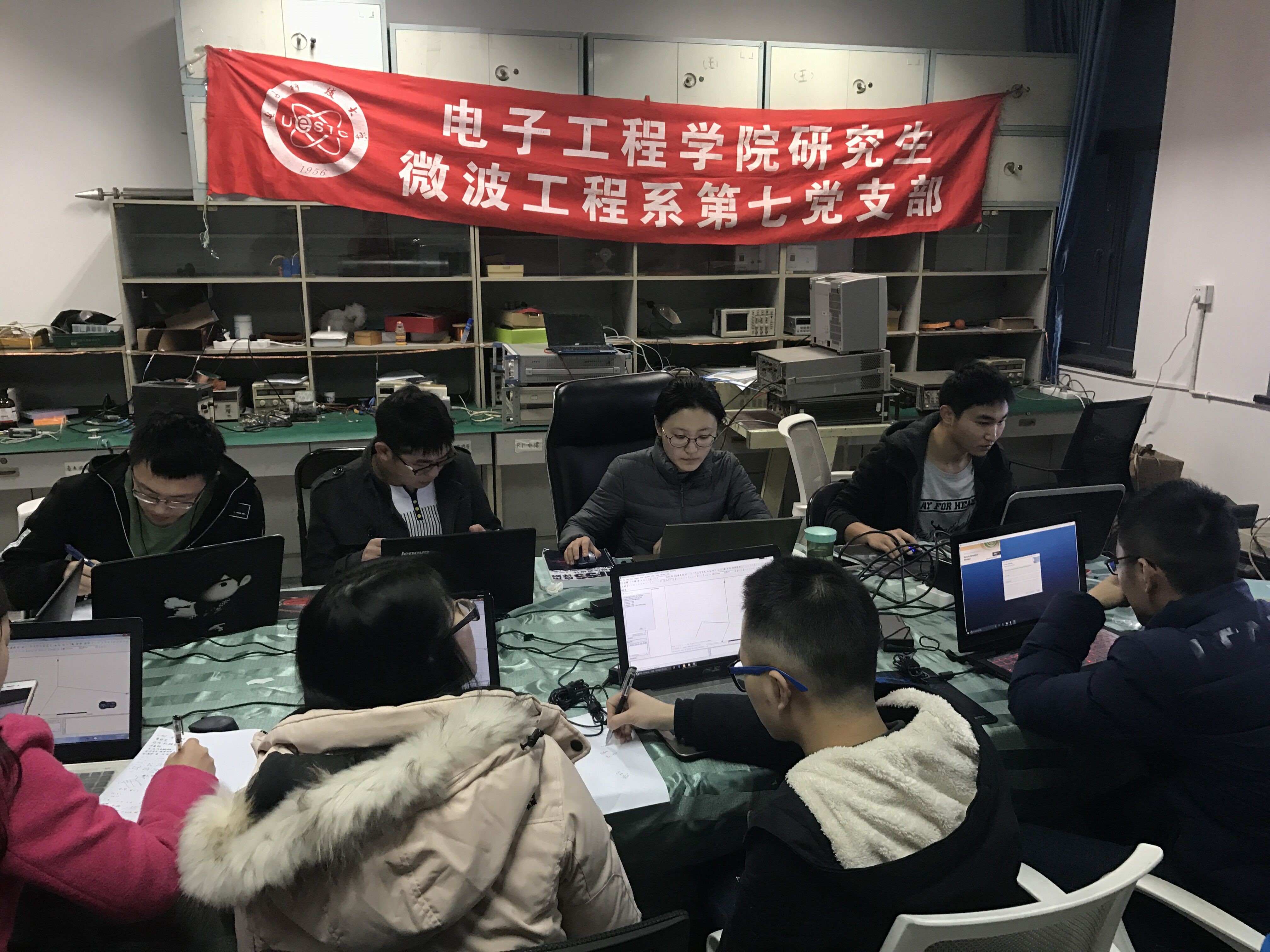 雷竞技电雷竞技苹果下载;