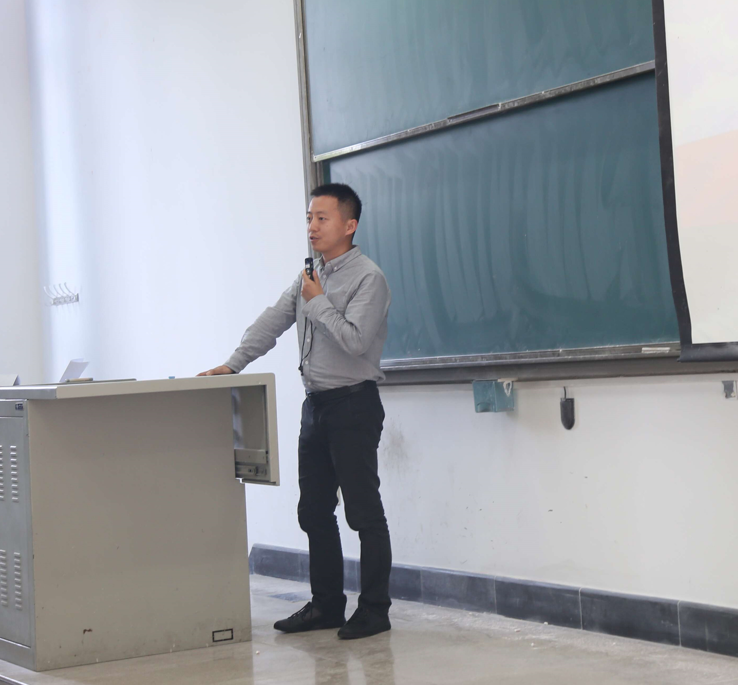 88ee6d0392cdc2556693097dd3f6141b.jpg 88ee6d0392cdc2556693097dd3f6141b.jpg